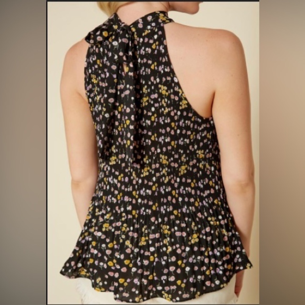 Pleione pleated sleeveless black and floral mock neck tie back blouse